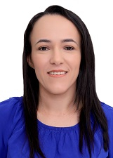 Foto oficial de POLIANA