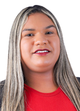 Foto oficial de RAIANE