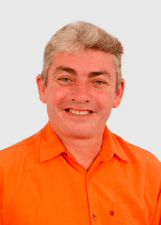 Foto oficial de MANOEL MELO