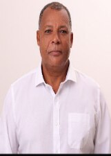 Foto oficial de LEO FARIAS