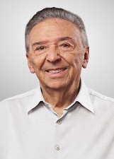 ZÉ QUEIROZ