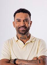 Foto oficial de GEORGE BARROS