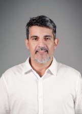 Foto oficial de LEO BULHÕES