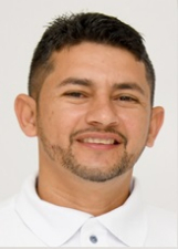 Foto oficial de LÉO TORRES
