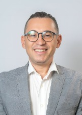 Foto oficial de DR CARLISON