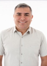 Foto oficial de ADRIANO TAVARES