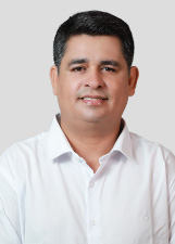 Foto oficial de HENRIQUE TAVARES