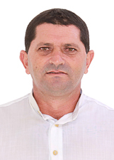 CARLINHOS DE TRINDADE