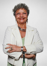 Foto oficial de NEVINHA