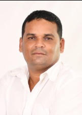 Foto oficial de PETA GOMES
