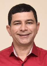 Foto oficial de CÉSAR PORTO