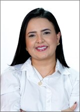 Foto oficial de RAIANE