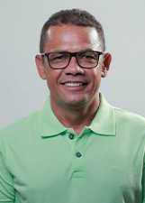 Foto oficial de GEORGE CAITANO