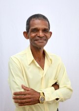 Foto oficial de IZAIAS BAHIA