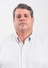 Foto oficial de LEO FRETE