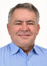 CÉSAR FREITAS