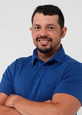 Foto oficial de LÉO ELIAS