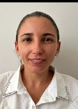Foto oficial de POLIANA