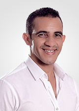 Foto oficial de LUCIANO SENA