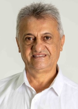 PAULO TAVARES